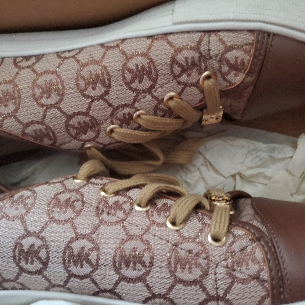 Michael kors womens sneakers brown/tan size 5
